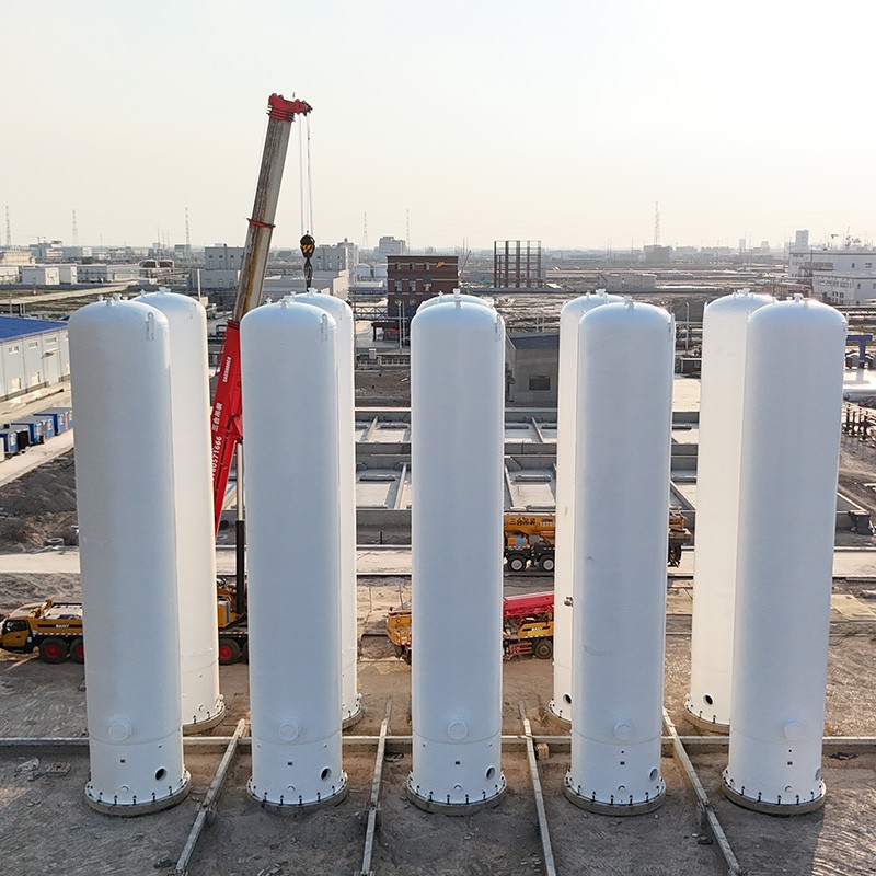 Anran measures and acoustic emission detection technology in the use of LNG storage tanks